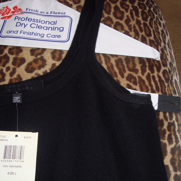 Robert Rodriguez Cashmere Knit Tank SZ Lrg NWT - Picture 4 of 8